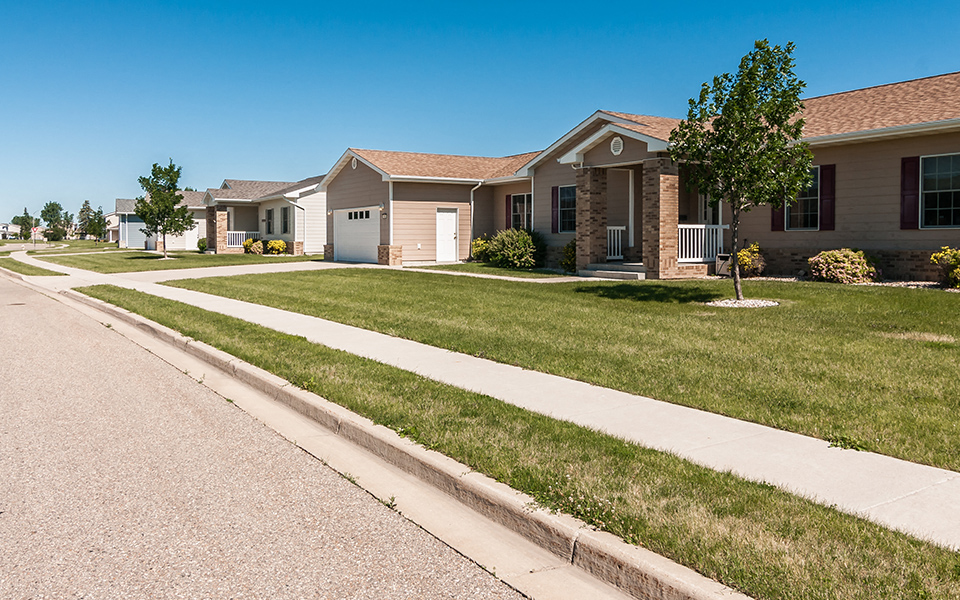 Minot AFB Homes Family housing at Minot AFB, ND Photos