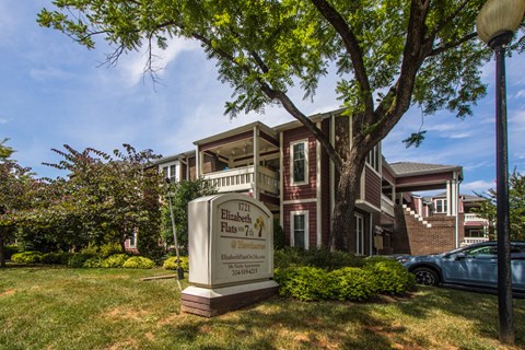 the building where the bed  breakfast is located