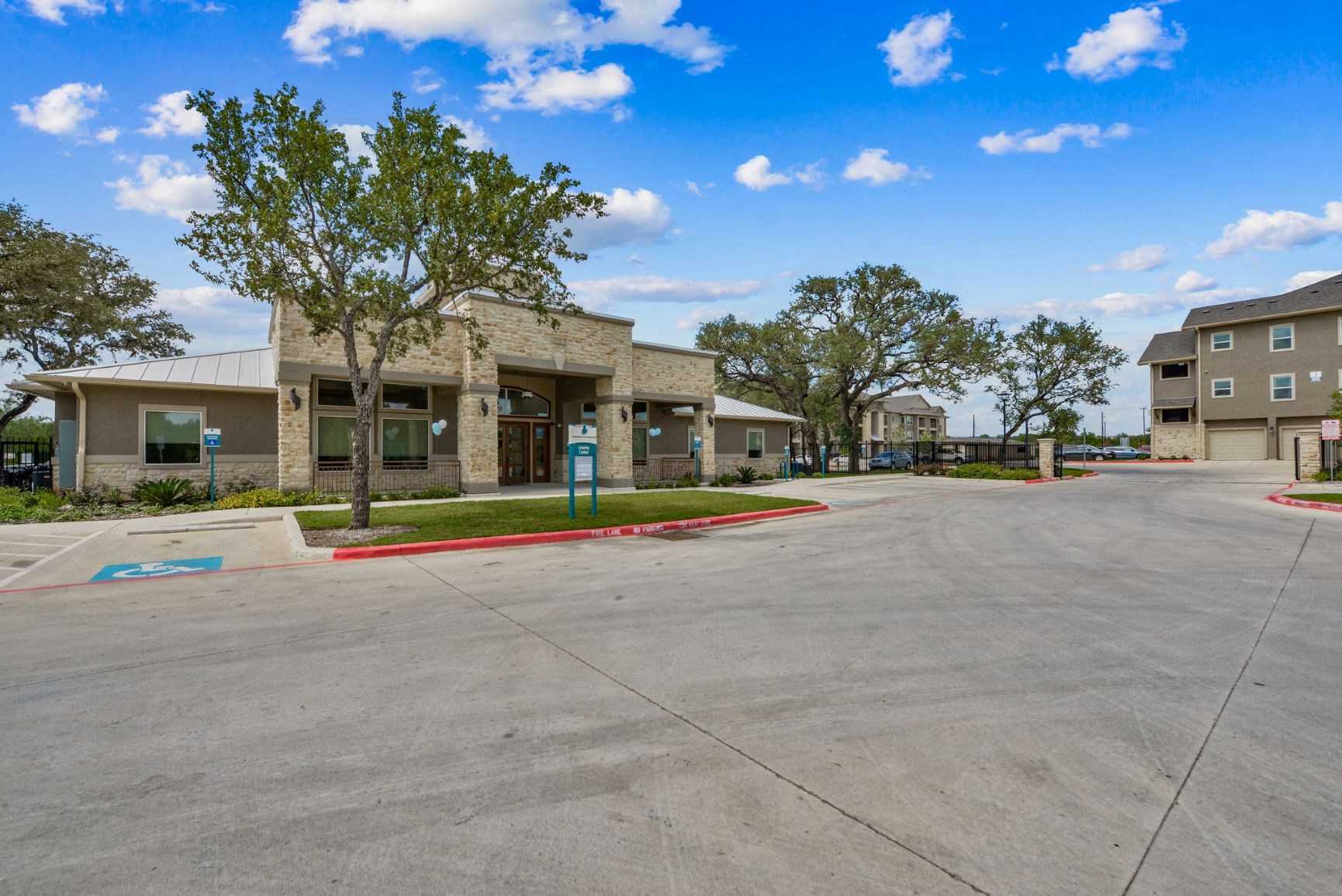 Champions Gate Apartments, 12639 S. Hausman Rd, San Antonio, TX RENTCafé
