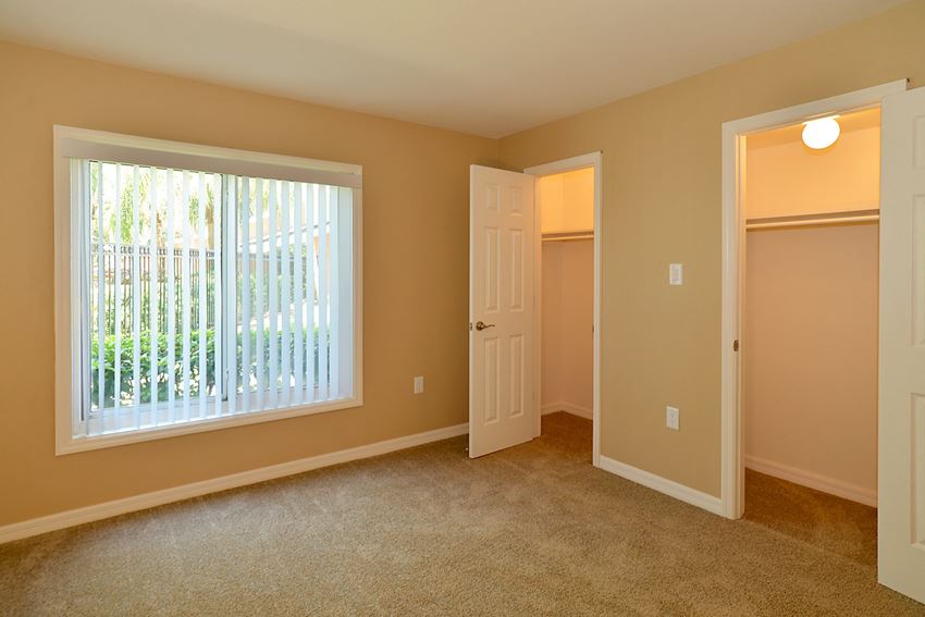 Alta Mar At Broadwater Apartments, 3901 38th Ave S., St. Petersburg, FL