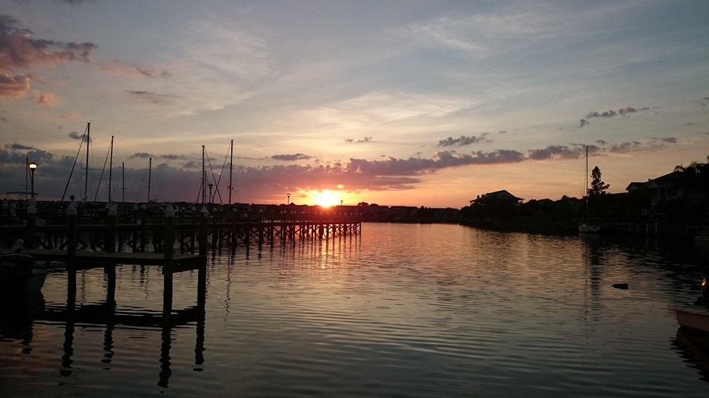 Sunset View at Anchorage Apartments, Slidell, 70458