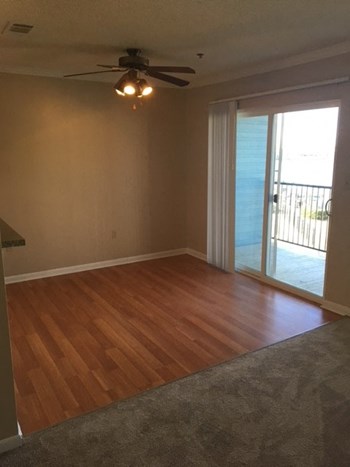 1850 Harbor Drive #115 1-2 Beds Apartment, Condo for Rent - Photo Gallery 6