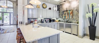11585 Alamo Ranch Pkwy 1-3 Beds Apartment for Rent - Photo Gallery 6