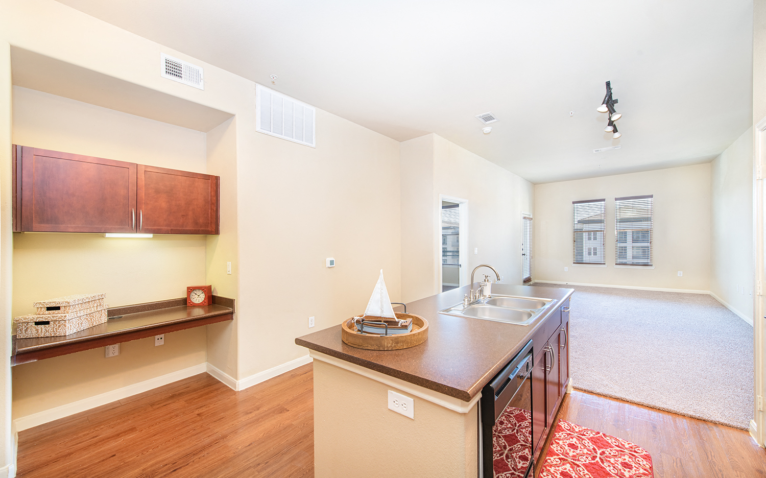 MAA Bella Casita Dallas TX Apartments