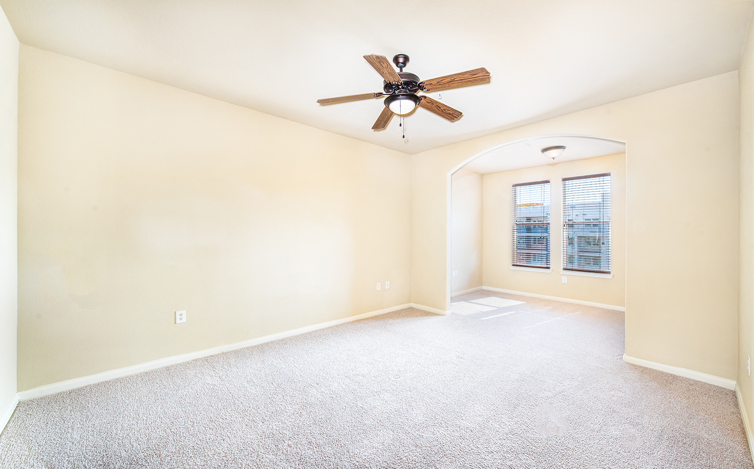 MAA Bella Casita Dallas TX Apartments