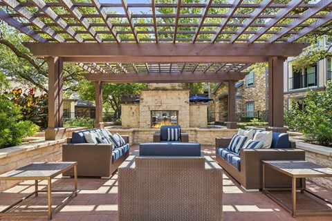 300 South A.W. Grimes Blvd 1-3 Beds Apartment for Rent