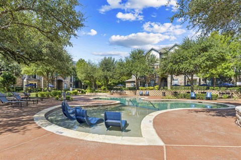 300 South A.W. Grimes Blvd 1-3 Beds Apartment for Rent