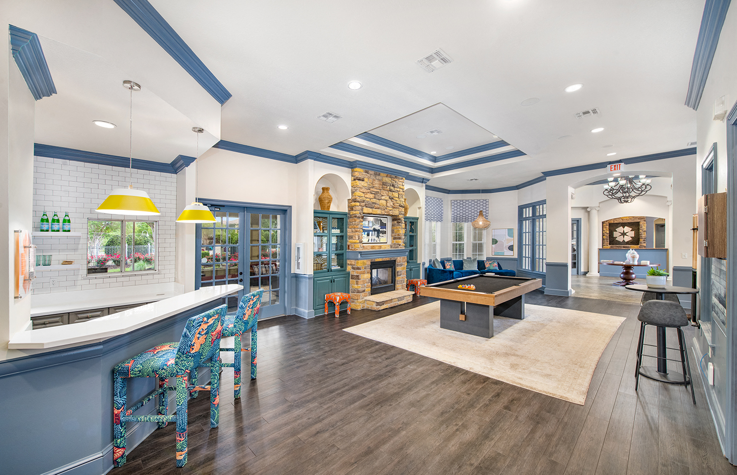 the preserve at ballantyne commons clubhouse with pool table and bar