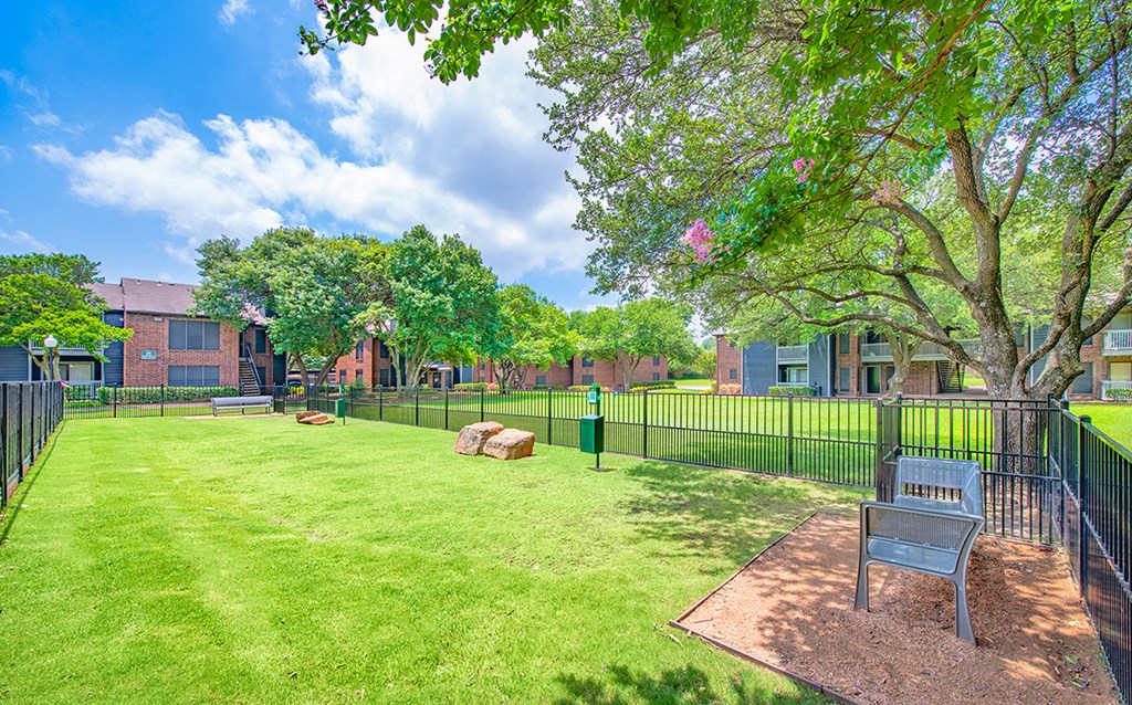 the preserve at ballantyne commons dog park
