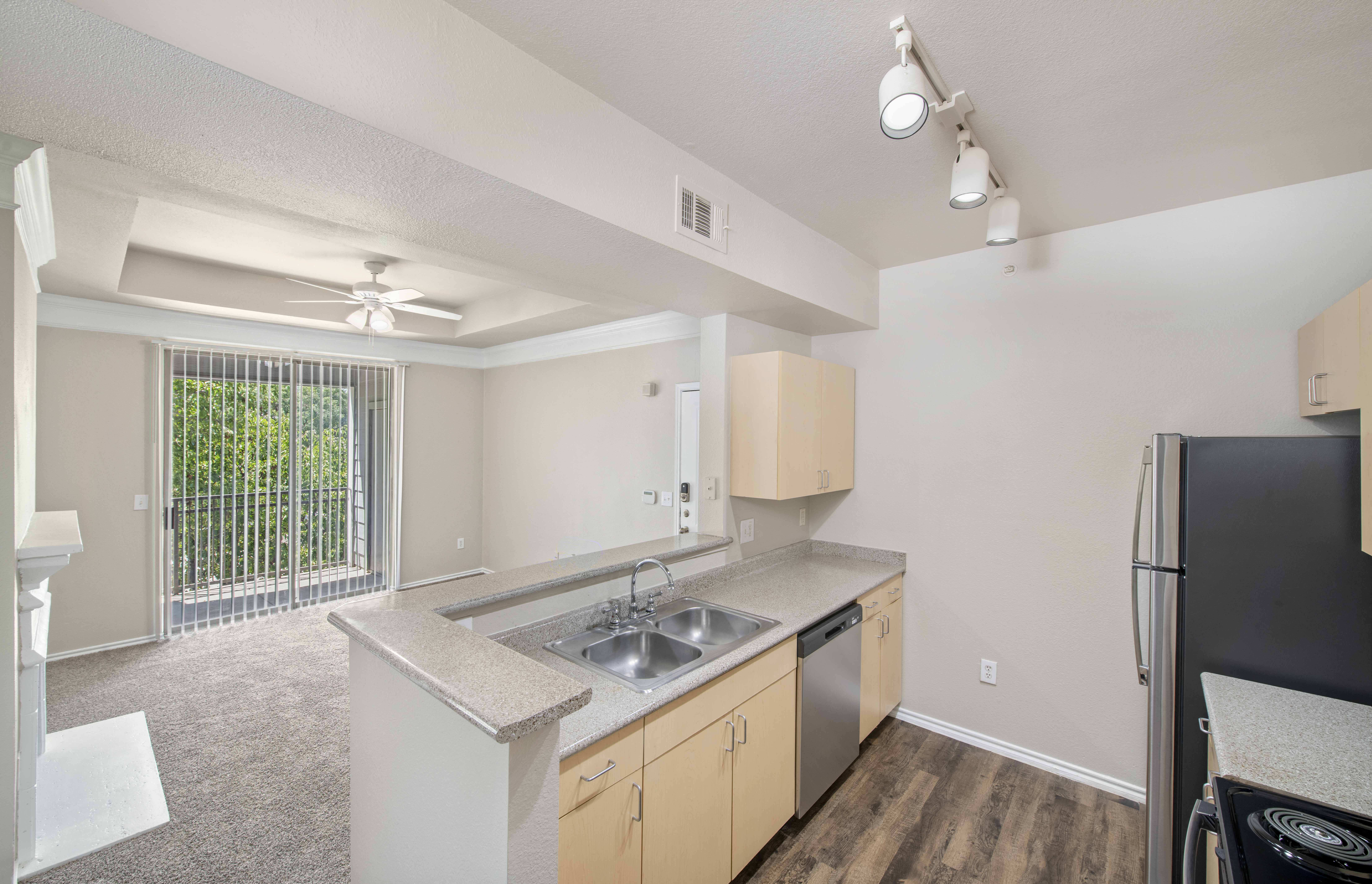 the preserve at ballantyne commons spacious kitchen with stainless steel appliances