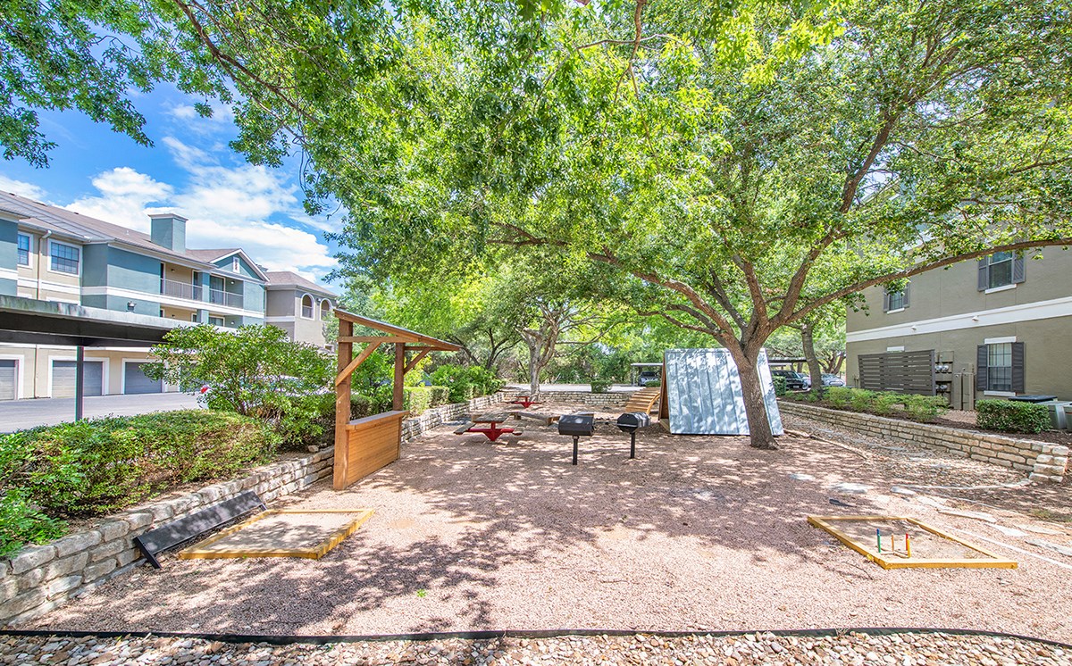 MAA Sunset Valley Apartments, 5800 Brodie Lane, Austin, TX RentCafe