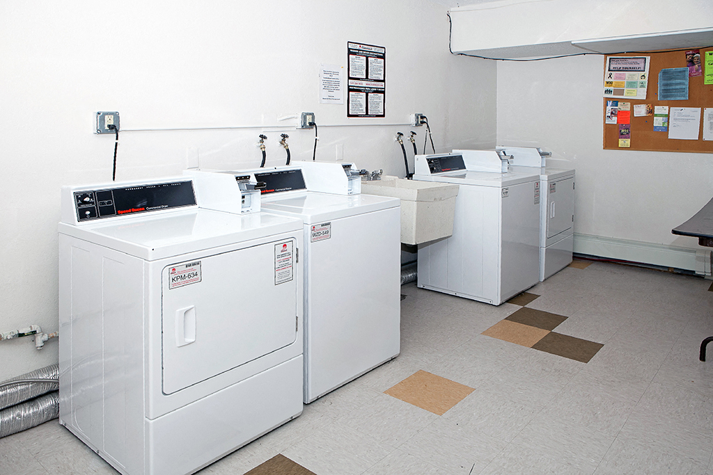 Greenvale Place Apartments, 211 Greenvale Avenue, Northfield, MN RentCafe