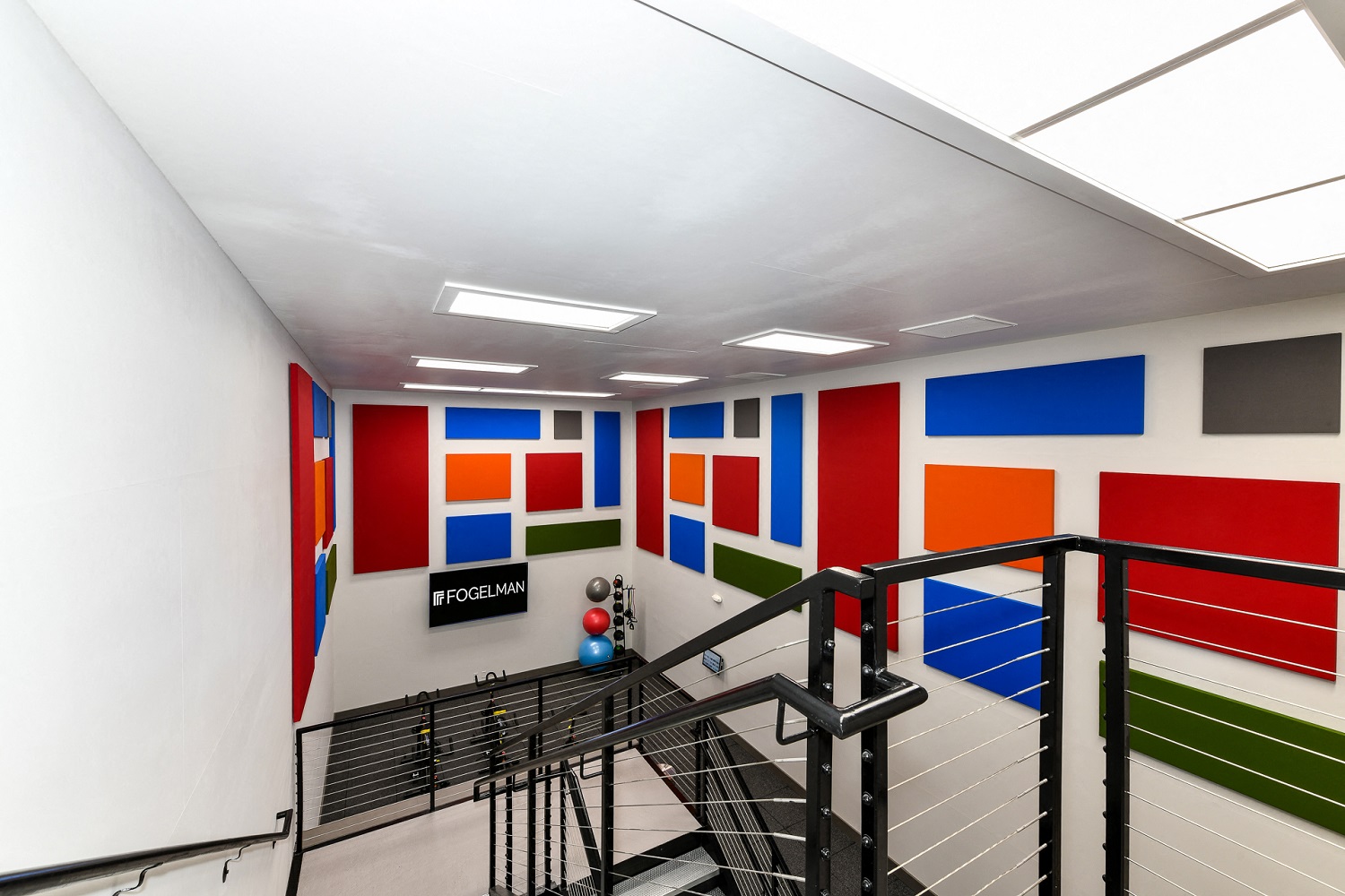 at Stewarts Ferry, Nashville, TN, 37214