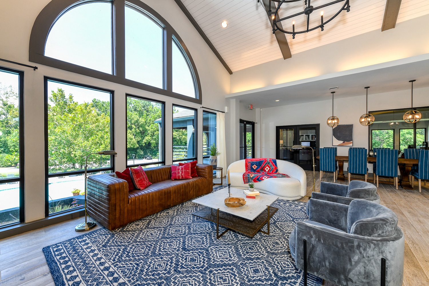 Clubhouse Lounge Area at Stewarts Ferry, Nashville