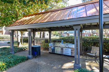 Barbecue And Grilling Station at The Retreat at Germantown, Germantown, 38138