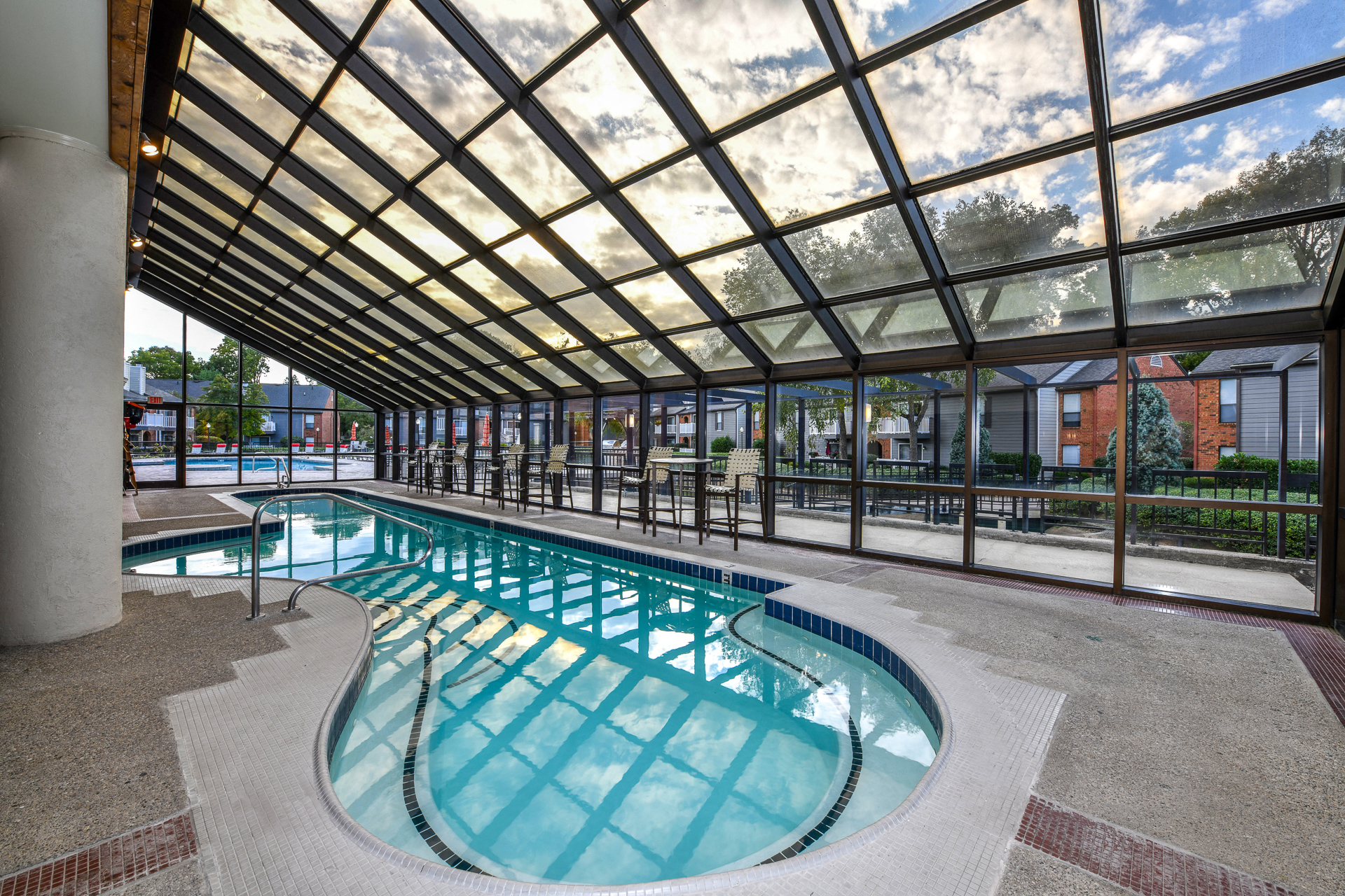 Indoor Pool Image at Waterford Place, Kentucky, 40207
