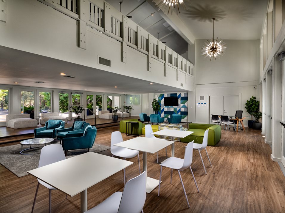 Woodland Hills Apartments For Rent Warner Villa
