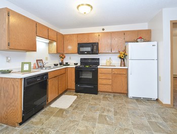 Kitchen with Cabinet Space Tiled Kitchen Floor - Photo Gallery 2