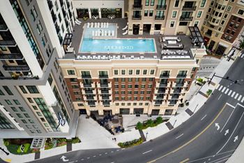 Rooftop swimming pool at Aertson Midtown, Tennessee, 37203