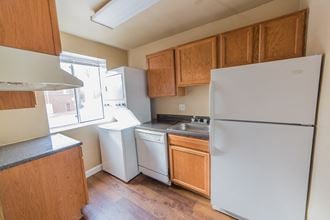 859 South Greenbrier Street Studio-2 Beds Apartment for Rent