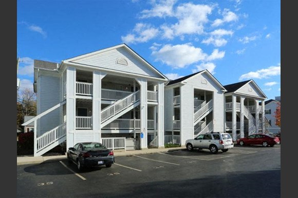 Somerset Square Apartments 1751 Kenny Road Columbus Oh Rentcafe