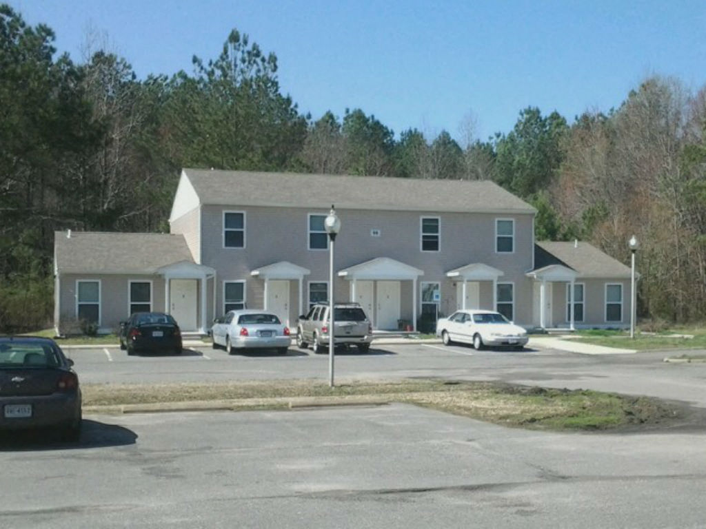 Cricket Hill Apartments 21 St Ives Court Mathews Va Rentcafe