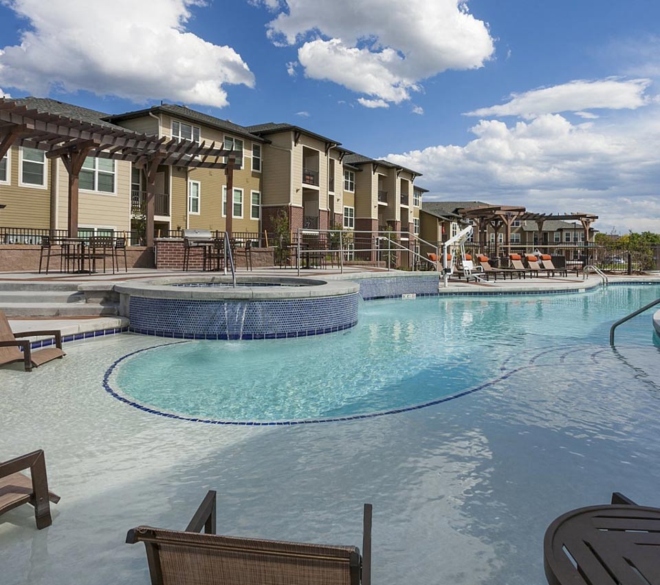 Apartments in Littleton, CO | Outlook Littleton Apartments