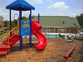 Playground at Frontier Ridge Apartments