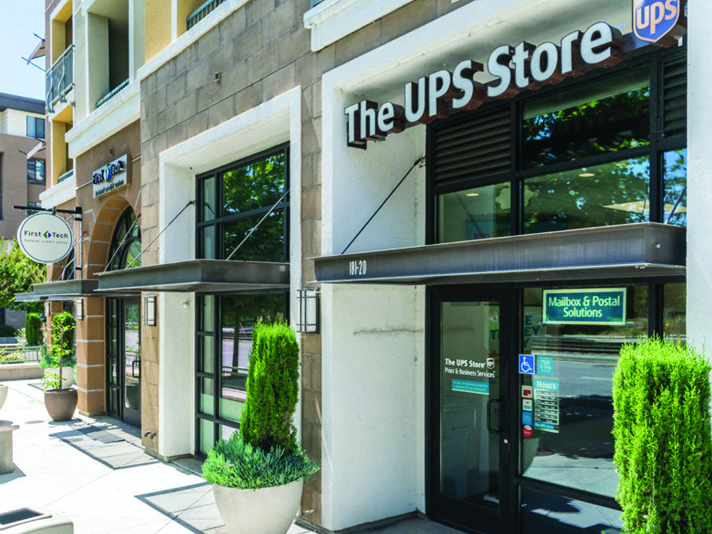 The UPS Store at Verdant Apartments in San Jose CA
