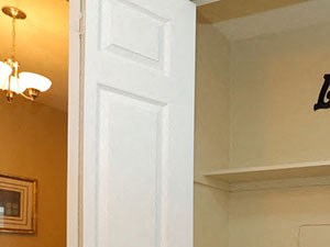 Laundry room with washer and dryer hookups