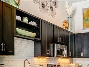Model Kitchen with High Ceilings Luxury North Nashville Apartments for Rent