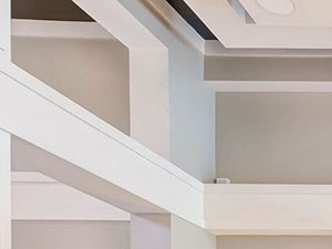 Fort Worth Apartments for Rent Stunning community lounge with coffee bar, chandelier and plush seating - Photo Gallery