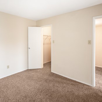 22221 Cypresswood Dr. 1-2 Beds Apartment for Rent - Photo Gallery 6