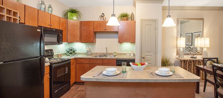 8440 N Sam Houston Pkwy E 1-3 Beds Apartment for Rent - Photo Gallery