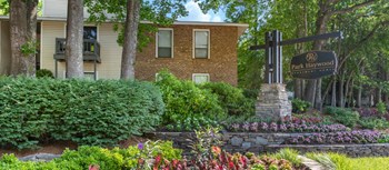 245 Congaree Road 1-2 Beds Apartment for Rent - Photo Gallery 4