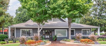 150 Howell Circle 1-2 Beds Apartment for Rent - Photo Gallery 2