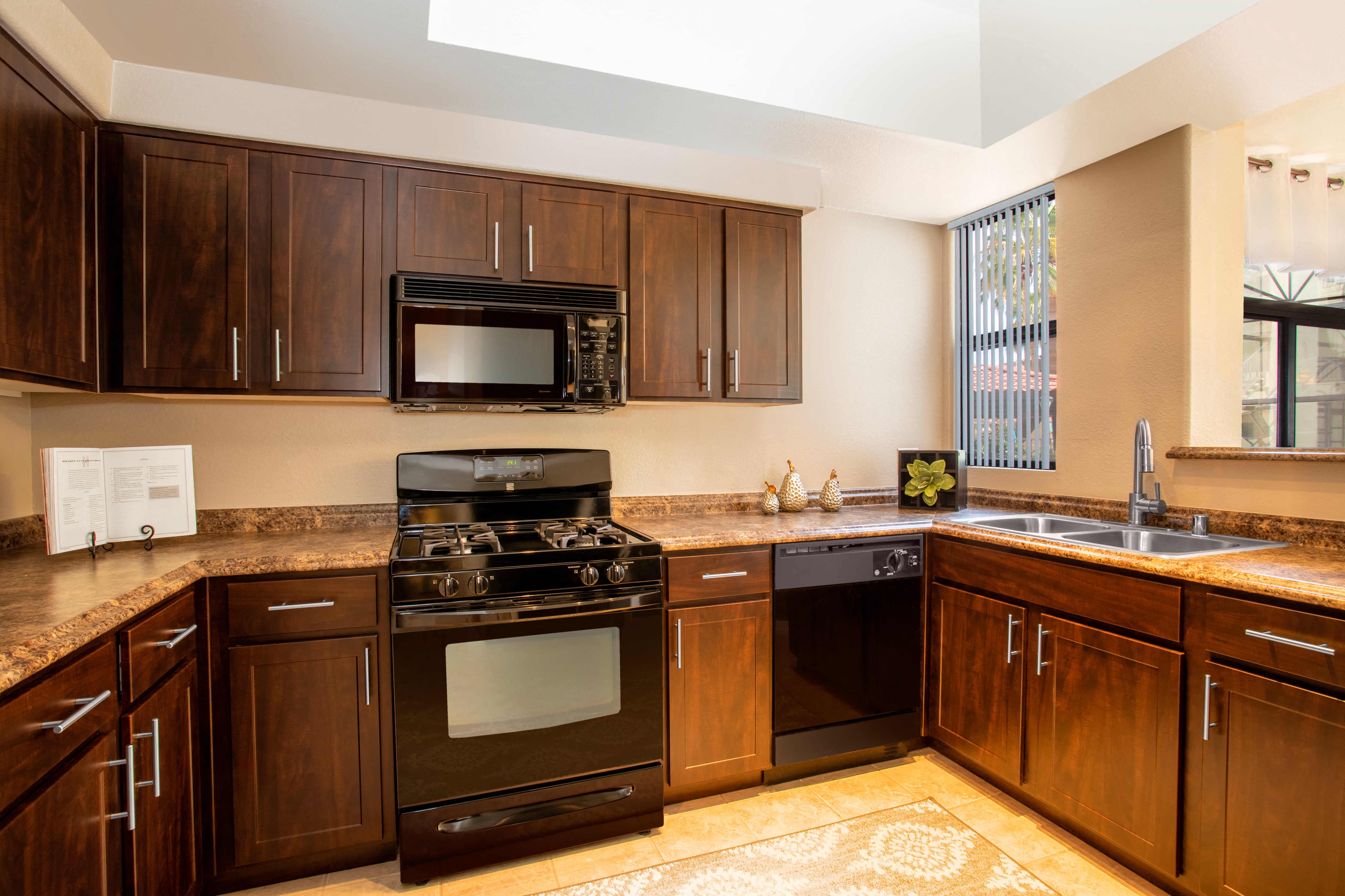 Colonial Grand At Scottsdale