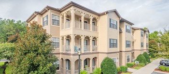 4170 NW 50th Terrace 1-2 Beds Apartment for Rent - Photo Gallery 6