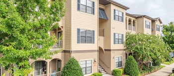 4170 NW 50th Terrace 1-2 Beds Apartment for Rent - Photo Gallery 5