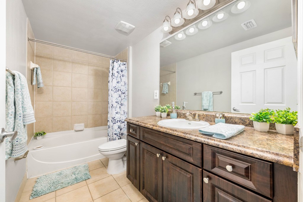 MAA Lake Nona - Bathroom