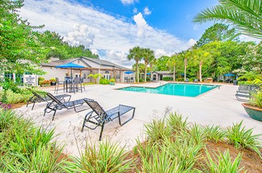1916 Sam Rittenberg Blvd 2 Beds Apartment for Rent