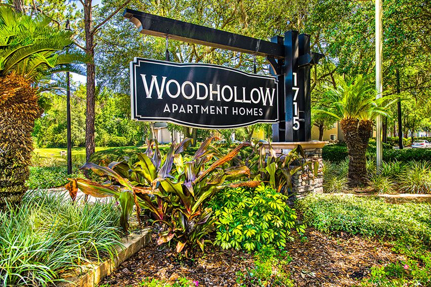 Woodhollow Apartments, 1715 Hodges Blvd., Jacksonville, FL RentCafe