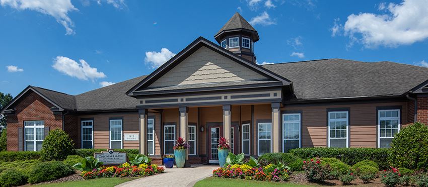 Colonial Grand At Godley Lake