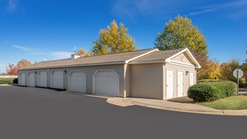 608 McCullough Drive 1-3 Beds Apartment for Rent - Photo Gallery 4