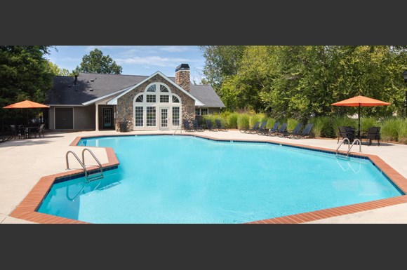 Colonial Village At South Tryon Apartments 7601 Holliswood Court Charlotte Nc Rentcafe
