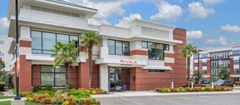 900 Radius Way 1-3 Beds Apartment for Rent - Photo Gallery 5