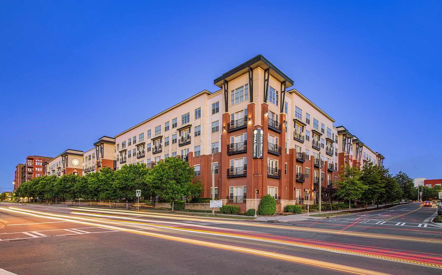 a large apartment building on a city street