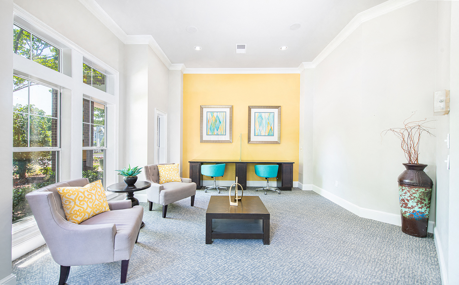 Colonial Grand At Research Park