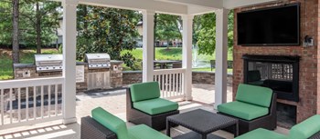 10200 Crichton Street 1-3 Beds Apartment for Rent - Photo Gallery 3