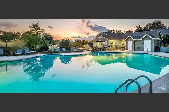 Brentwood Downs Apartments One Derby Trace Nashville Tn Rentcafe